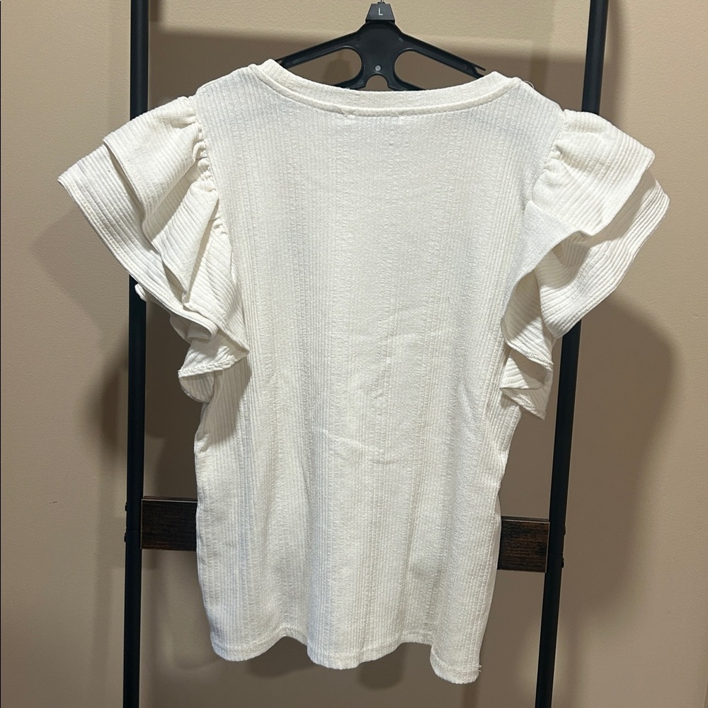 ZARA Ruffle Sleeve Top - Picture 3 of 3